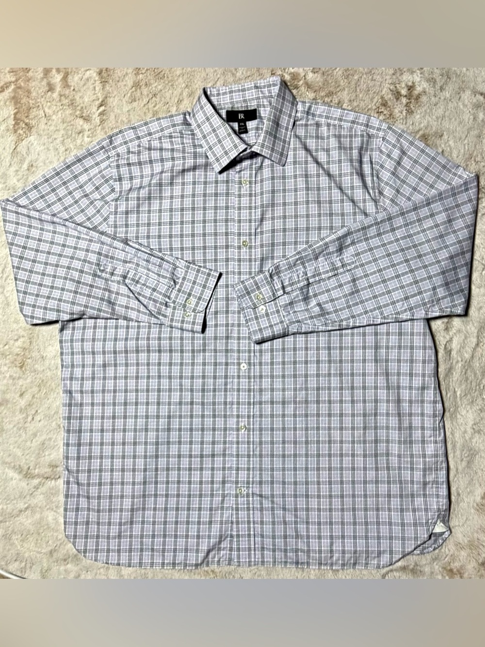 Freshly Dry-Cleaned Banana Republic Men's Button-Up White With Blue Plaid XX - Picture 4 of 8